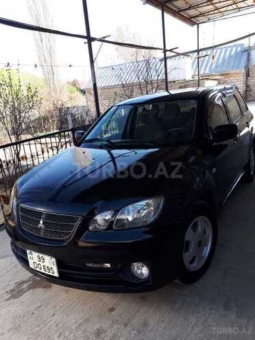 Mitsubishi Airtrek 2002, 140,000 km - 2.0 л - Şamaxı