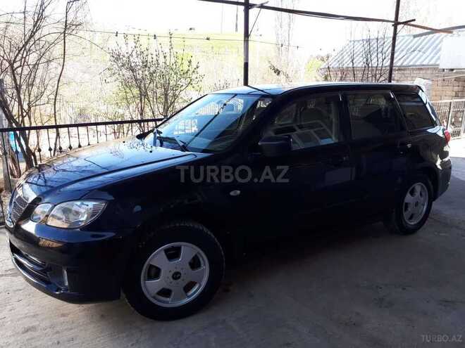 Mitsubishi Airtrek 2002, 140,000 km - 2.0 л - Şamaxı