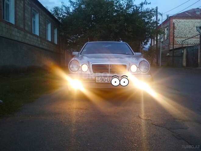 Mercedes E 230 1996, 360,000 km - 2.3 l - Zaqatala