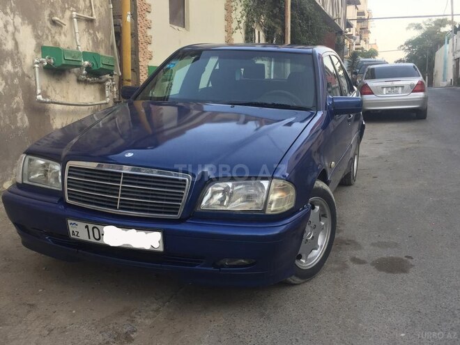 Mercedes C 220 1999, 494,942 km - 2.2 l - Bakı