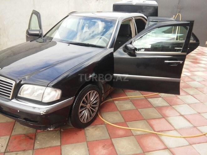 Mercedes C 230 1999, 310,000 km - 2.3 l - Bakı