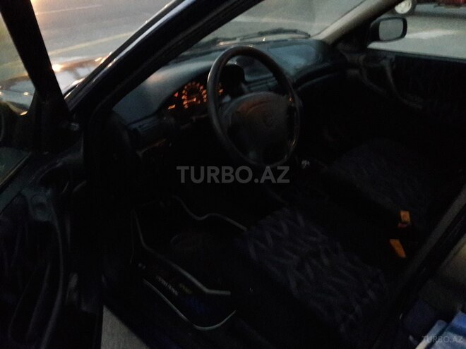 Opel Astra 1995, 235,000 km - 1.6 л - Sumqayıt