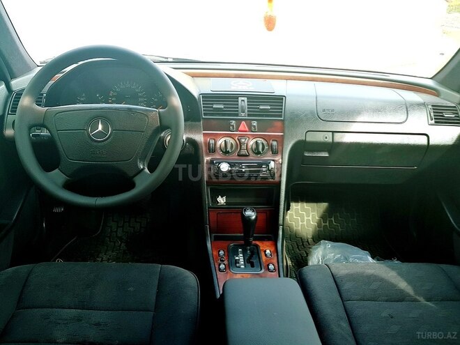 Mercedes C 180 1995, 320,000 km - 1.8 l - Bakı