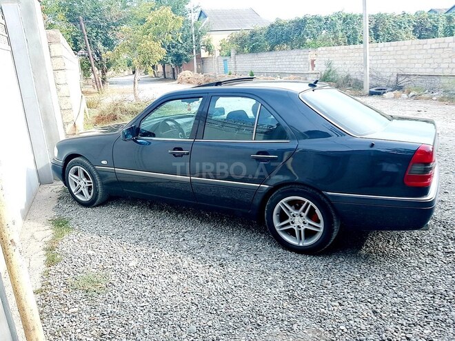 Mercedes C 180 1995, 320,000 km - 1.8 l - Bakı