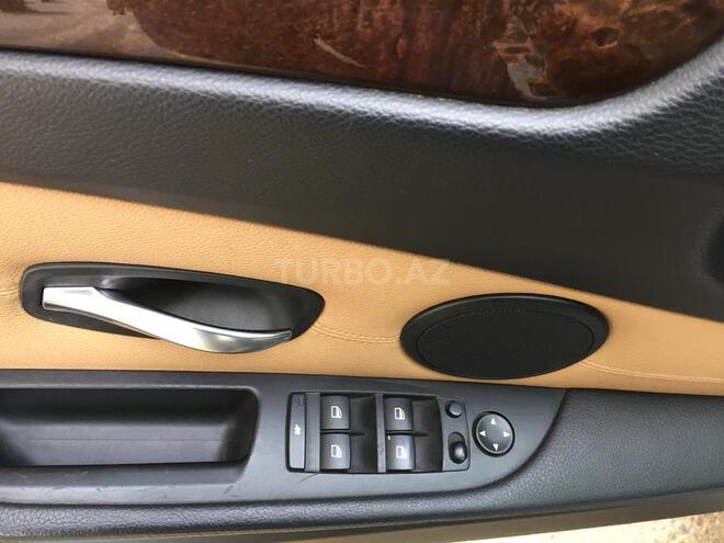 BMW 528 2009, 145,000 km - 2.8 л - Bakı