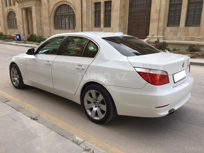 BMW 528 2009, 145,000 km - 2.8 л - Bakı
