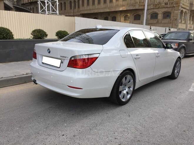 BMW 528 2009, 145,000 km - 2.8 л - Bakı