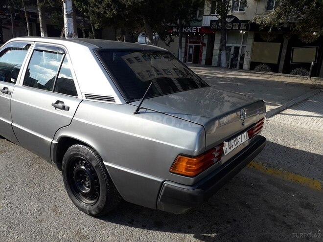 Mercedes 190 1992, 242,000 km - 1.8 л - Bakı