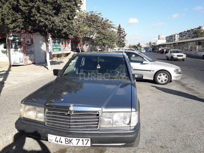 Mercedes 190 1992, 242,000 km - 1.8 л - Bakı