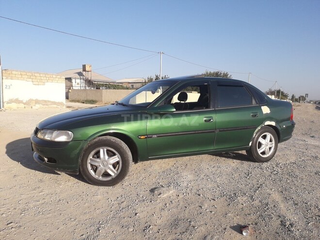 Opel Vectra 1996, 360,000 km - 2.0 l - Sumqayıt