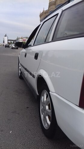 Opel Astra 1998, 265,000 km - 1.7 l - Bakı