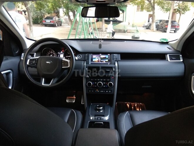 Land Rover Discovery Sport 2017, 32,000 km - 2.0 l - Bakı