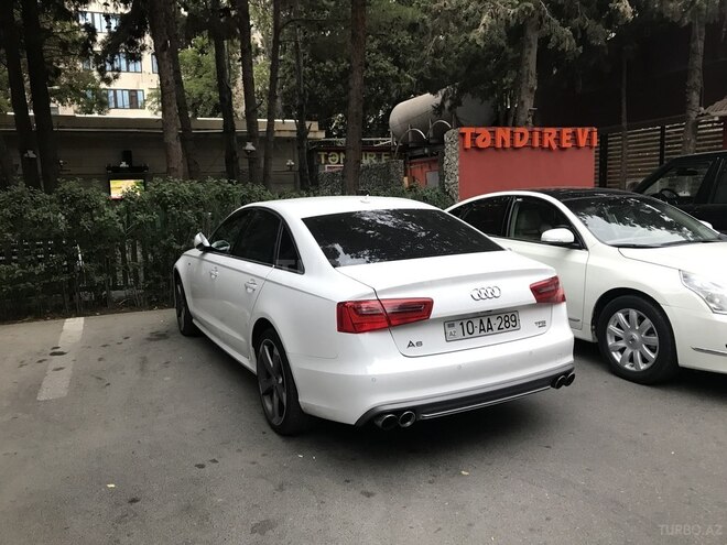 Audi A6 2014, 90,000 km - 3.0 l - Bakı