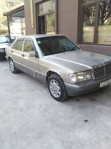 Mercedes 190 1990, 500,000 km - 2.5 l - Astara