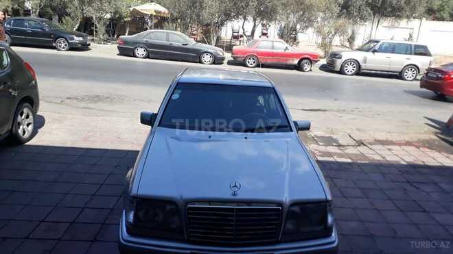 Mercedes E 280 1994, 40,022 km - 0.3 l - Bakı