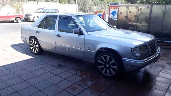 Mercedes E 280 1994, 40,022 km - 0.3 l - Bakı