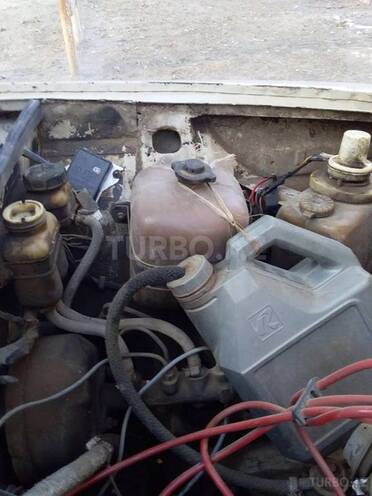 LADA (VAZ) 21011 1975, 252,000 km - 1.5 l - Salyan