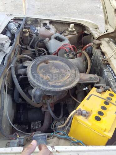 LADA (VAZ) 21011 1975, 252,000 km - 1.5 l - Salyan