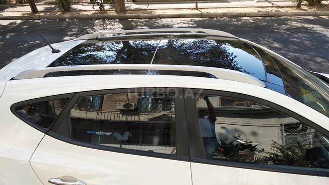 Hyundai ix35 2010, 139,000 km - 2.4 л - Bakı