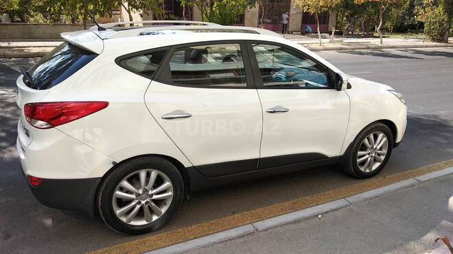 Hyundai ix35 2010, 139,000 km - 2.4 л - Bakı