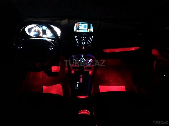 Ford Fiesta 2015, 49,990 km - 1.6 l - Bakı