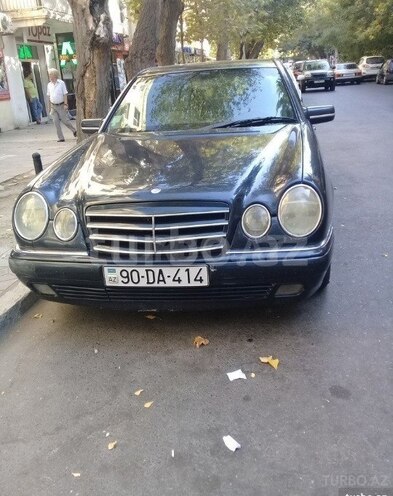 Mercedes E 230 1996, 300,000 km - 2.3 l - Bakı