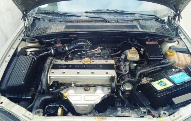 Opel Vectra 1998, 326,400 km - 2.0 l - Bakı