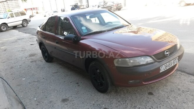 Opel Vectra 1996, 210,000 km - 1.6 l - Bakı