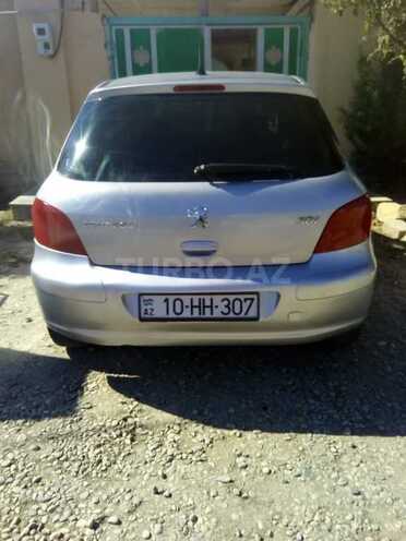 Peugeot 307 2002, 186,000 km - 2.0 l - Şabran