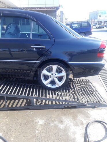 Mercedes C 200 1997, 320,000 km - 0.2 л - Bakı