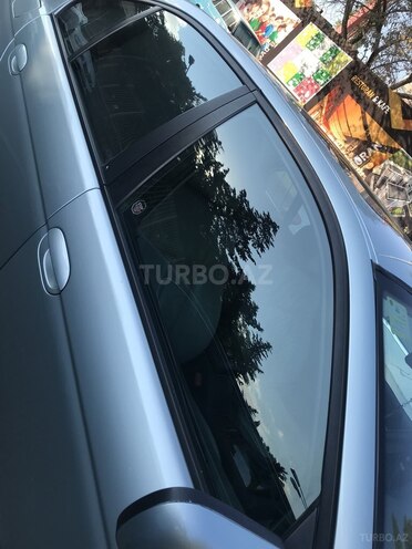 BMW 528 2000, 383,000 km - 2.8 l - Bakı