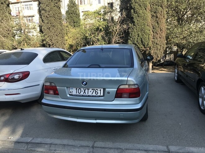 BMW 528 2000, 383,000 km - 2.8 l - Bakı