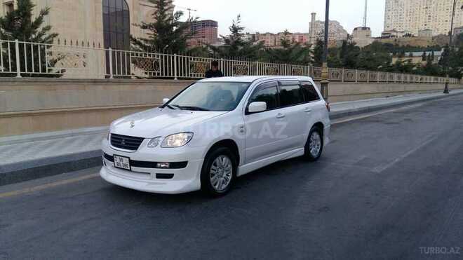 Mitsubishi Airtrek 2001, 71,000 km - 2.4 л - Bakı