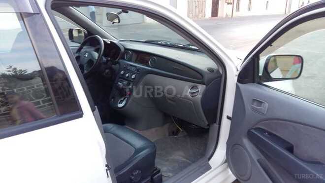 Mitsubishi Airtrek 2001, 71,000 km - 2.4 л - Bakı