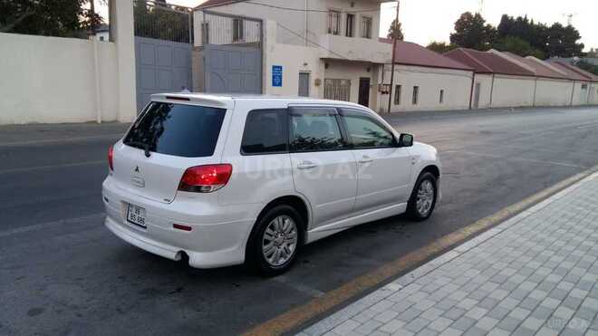 Mitsubishi Airtrek 2001, 71,000 km - 2.4 л - Bakı