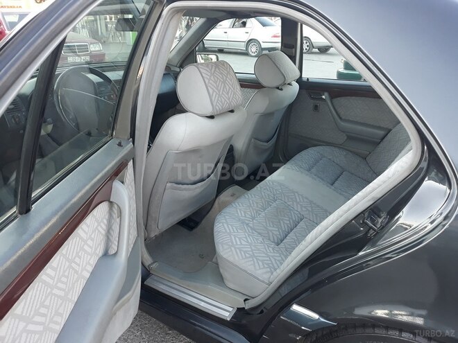 Mercedes C 220 1994, 427,000 km - 2.2 л - Bakı