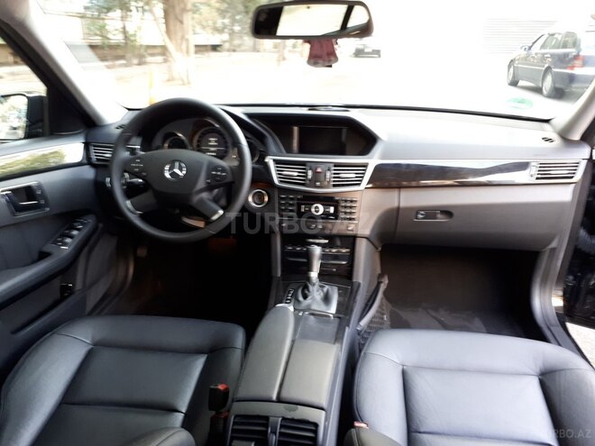 Mercedes E 250 2009, 138,000 km - 2.2 л - Bakı