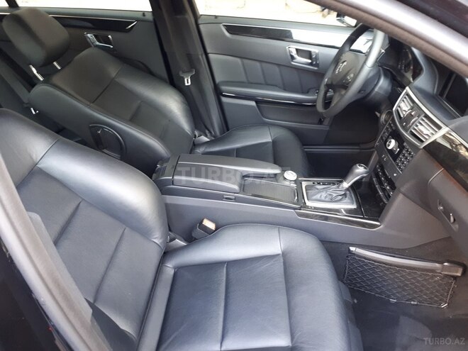 Mercedes E 250 2009, 138,000 km - 2.2 л - Bakı