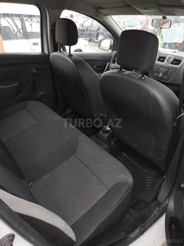 Renault Logan 2013, 123,280 km - 1.6 l - Bakı