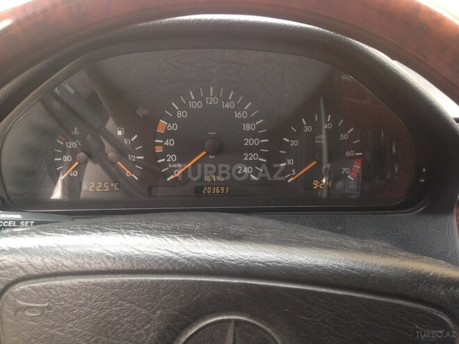 Mercedes C 200 1998, 203,700 km - 2.0 l - Sumqayıt