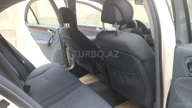 Mercedes C 200 2000, 321,300 km - 2.0 л - Bakı