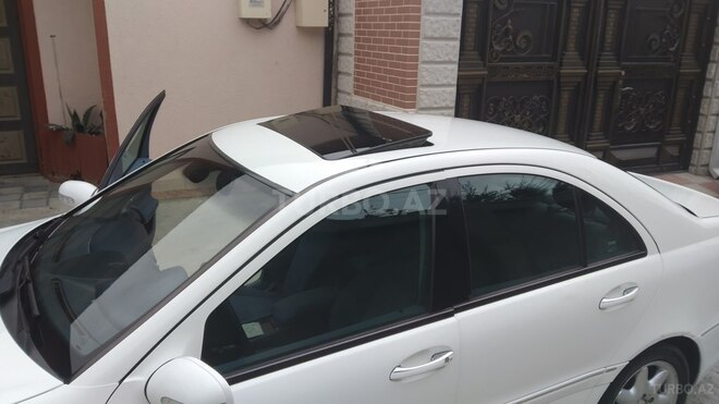 Mercedes C 200 2000, 321,300 km - 2.0 л - Bakı