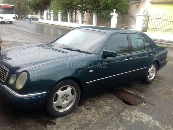 Mercedes E 240 1998, 345,200 km - 2.4 l - Bakı