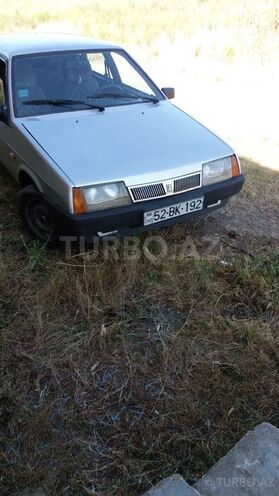 LADA (VAZ) 21099 2004, 110,870 km - 0.2 l - Salyan