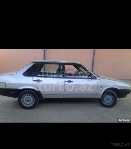 LADA (VAZ) 21099 2004, 110,870 km - 0.2 l - Salyan