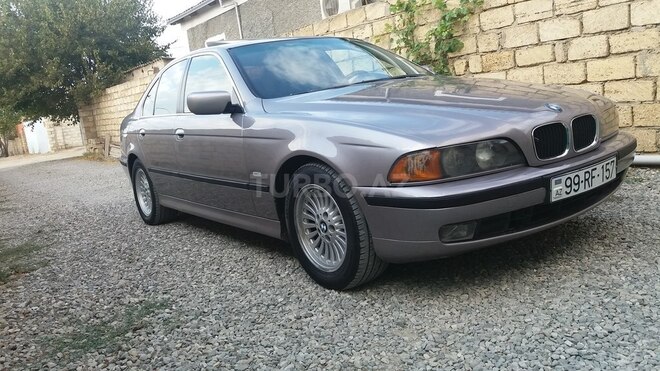 BMW 528 1997, 305,000 km - 2.8 l - Sumqayıt