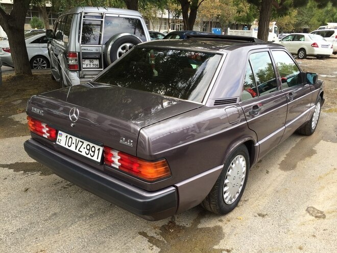 Mercedes 190 1992, 274,000 km - 2.0 л - Bakı