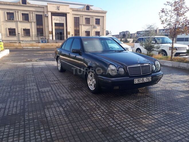 Mercedes E 200 1996, 446,000 km - 2.0 l - Bakı