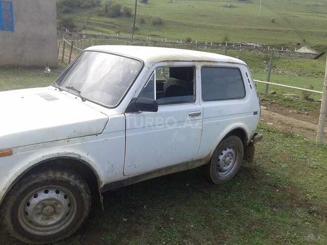 LADA (VAZ) Niva 1992, 25,000 km - 1.6 л - Lerik