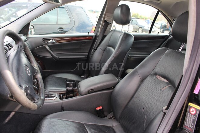 Mercedes C 240 2004, 330,224 km - 2.6 l - Bakı